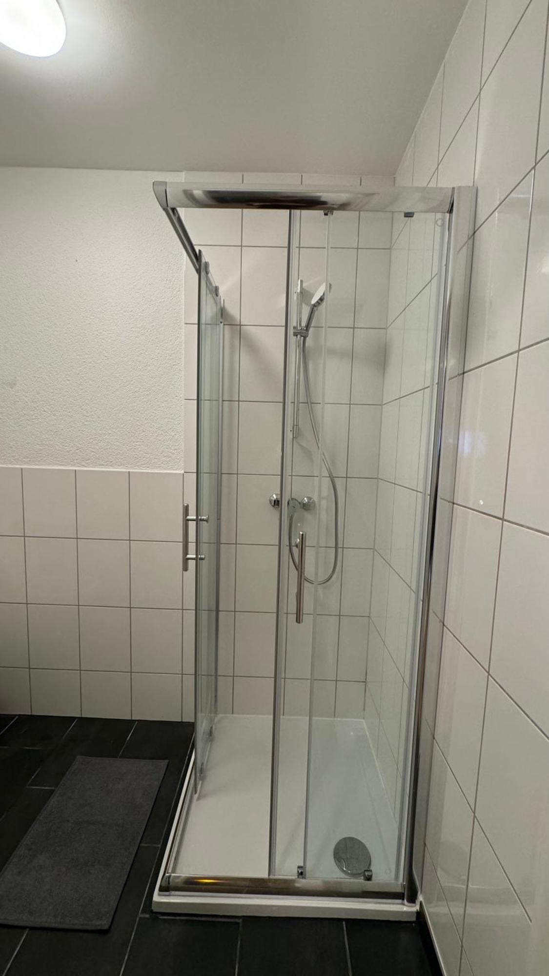 Gemuetliches Design Appartment Weissenthurm Extérieur photo